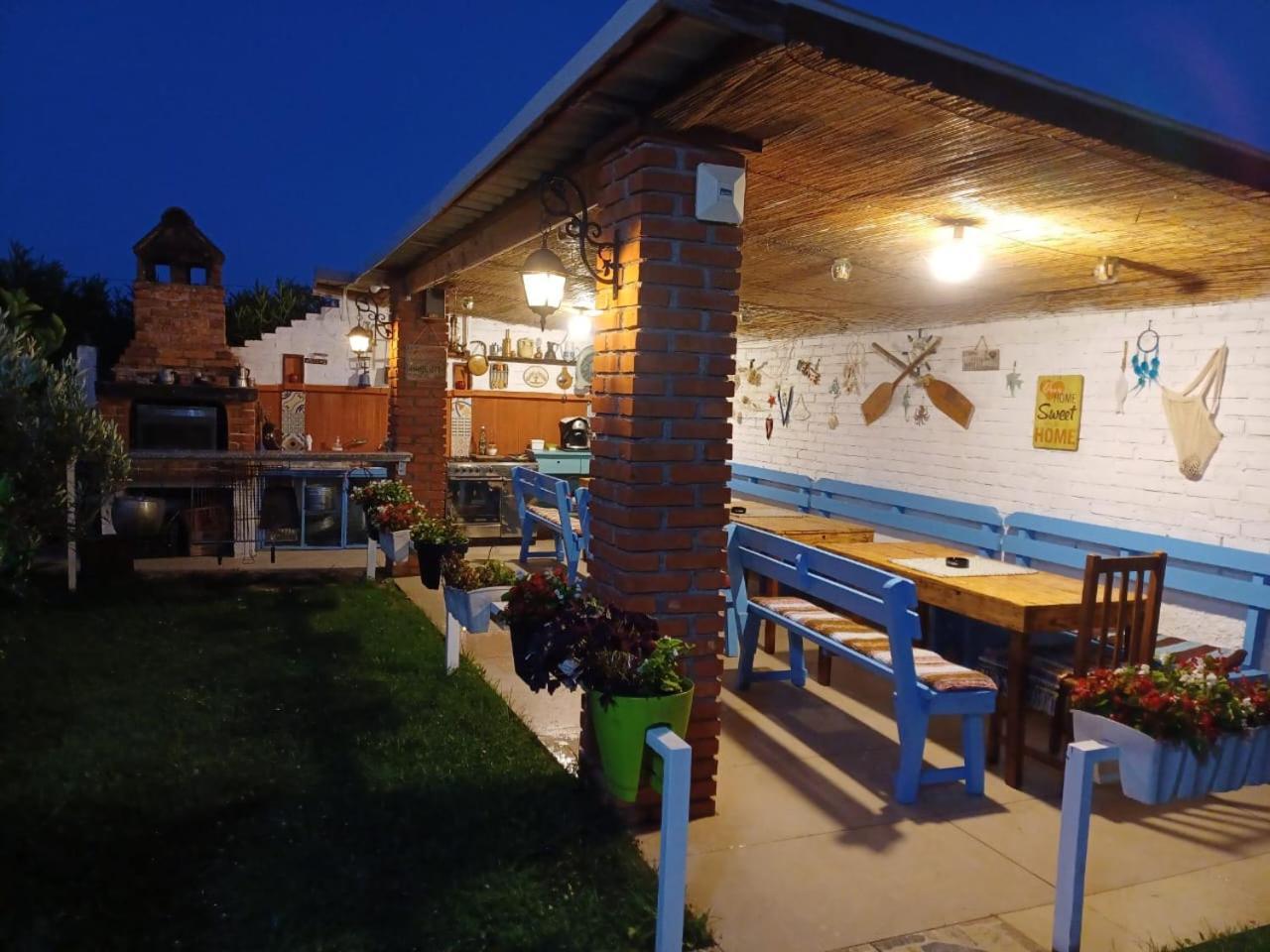 Vila Jone Голем Экстерьер фото