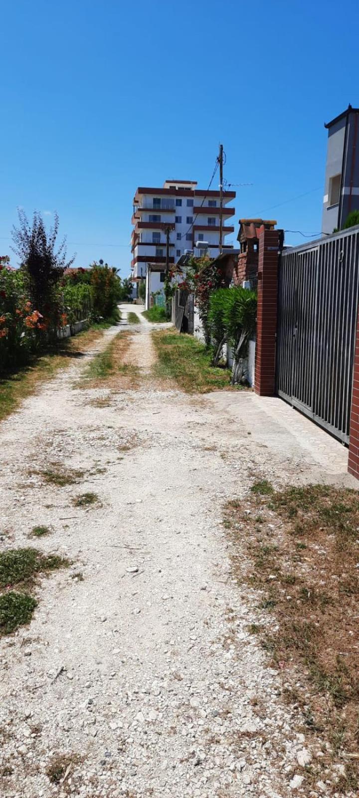 Vila Jone Голем Номер фото